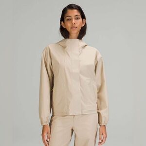 lululemon LAB Waterproof Shell